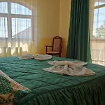 Lira Apartman